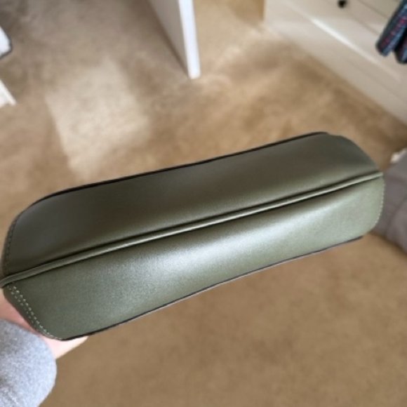 Calvin Klein Dark Green Shoulder Bag - Picture 7 of 7